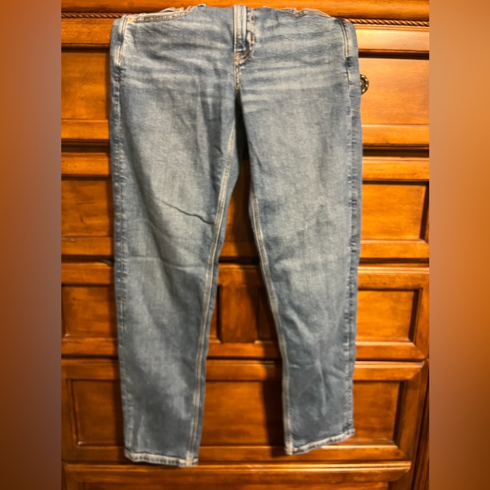 American Eagle ‘90s Straight Bright Blue Bell Stretch; Size 2